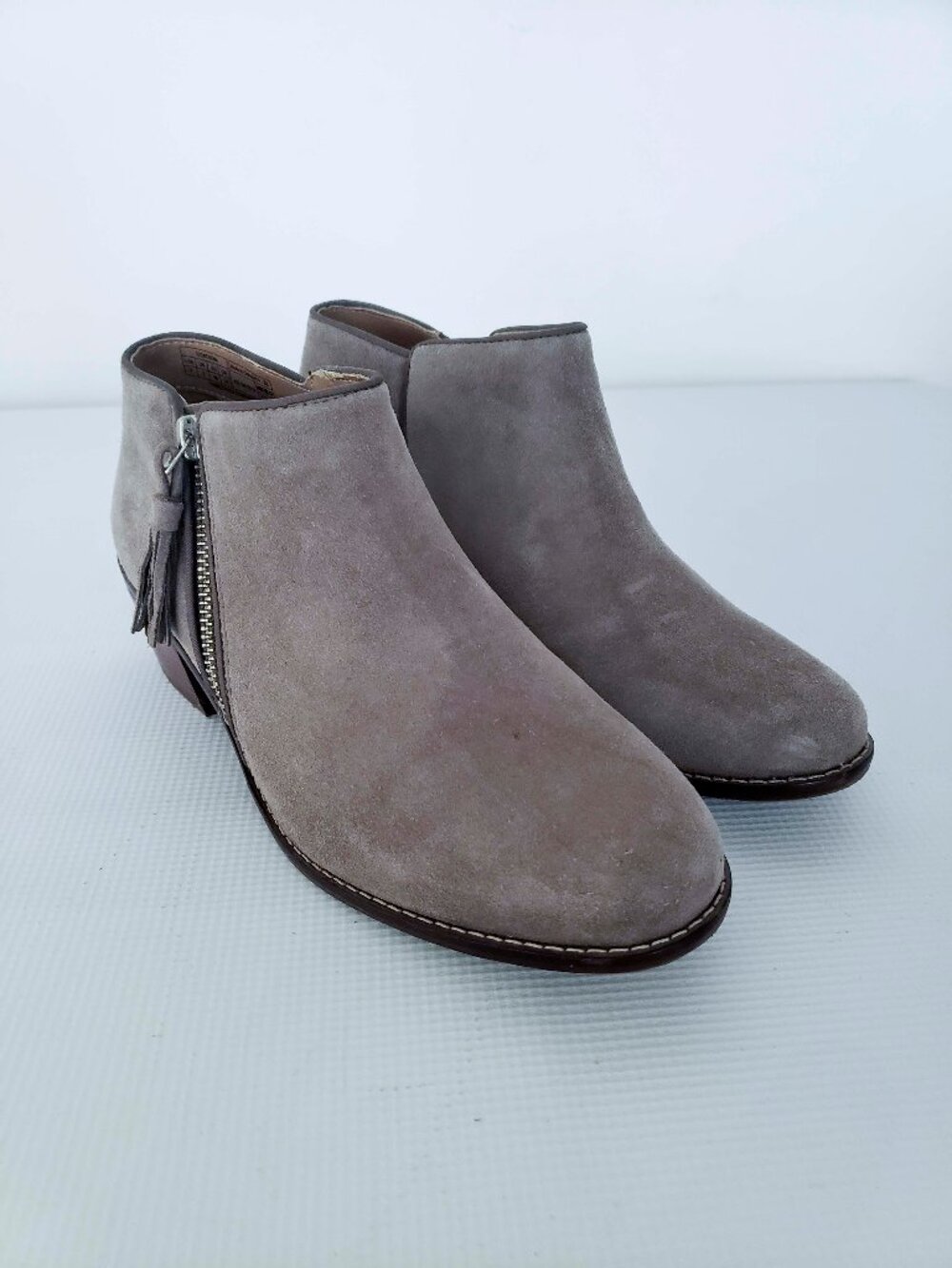 Vionic Gray Suede Booties SIZE 7